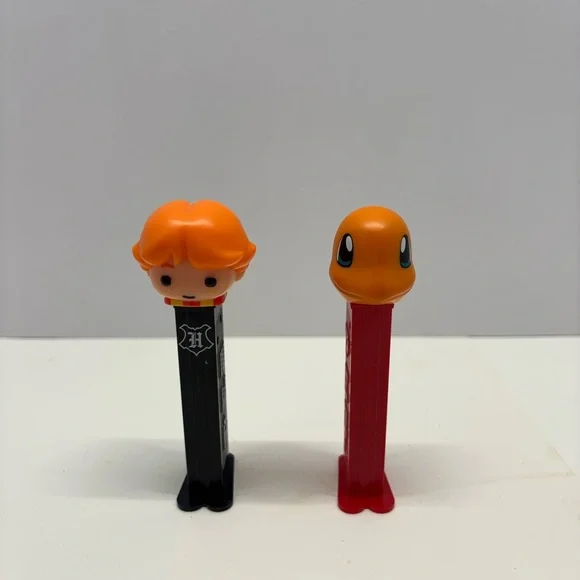 PEZ Character Candy Dispenser Collection - Picture 7 of 12